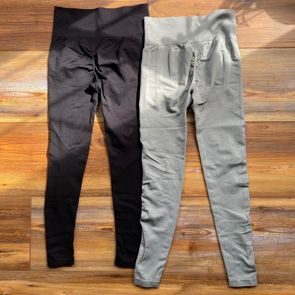 Set of Two Bundle Scrunch Bum Yoga Pants Workout Gym Leggings